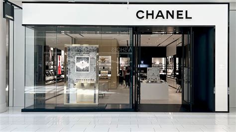 chanel boutiques in the uk|what stores carry Chanel.